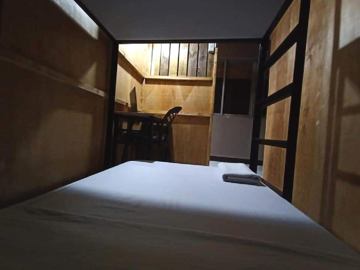 Manila Nomads Hostel Exteriér fotografie
